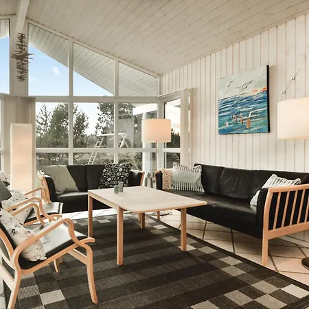 Awesome Home In Blavand With Sauna Дом отдыха *